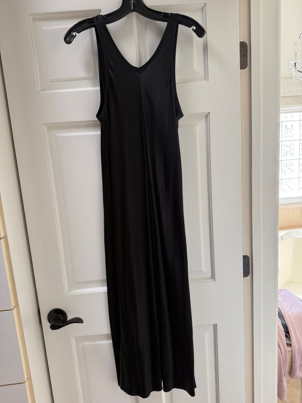 NATION Ltd Sleeveless Black V-Neck Maxi Dress - Picture 3 of 4